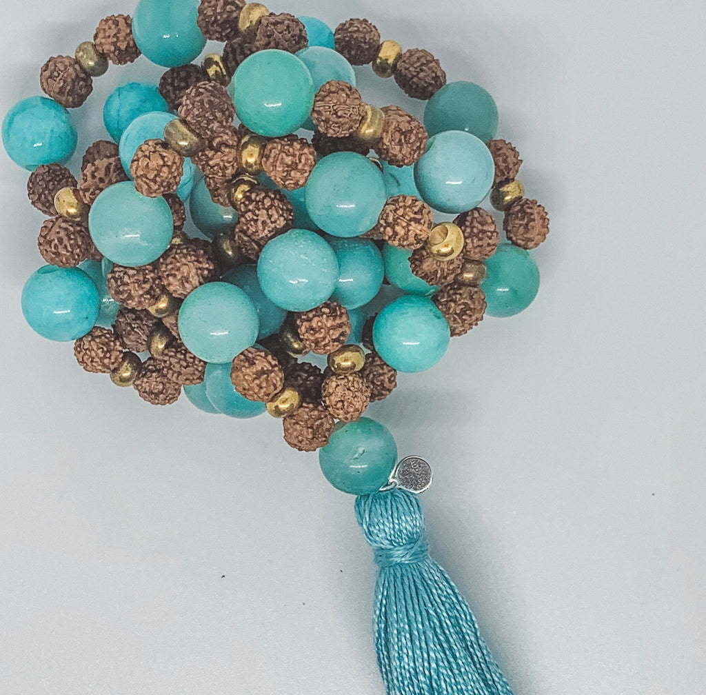 How to pray with a Mala